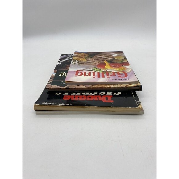 Cookbooks On Barbecue Bbq - Grilling Meat Vegetables Cookbooks - Lot Of 4 HB PB - Picture 7 of 16
